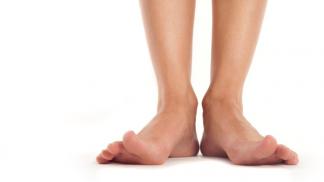 Fungus of fingernails and toenails (onychomycosis) and its treatment